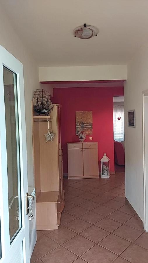 Apartmani Katarina Mundanije Екстериор снимка