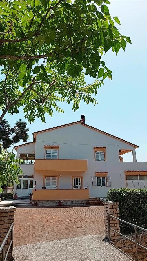 Apartmani Katarina Mundanije Екстериор снимка