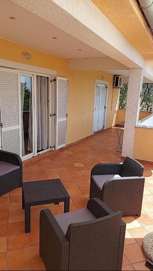 Apartmani Katarina Mundanije Екстериор снимка